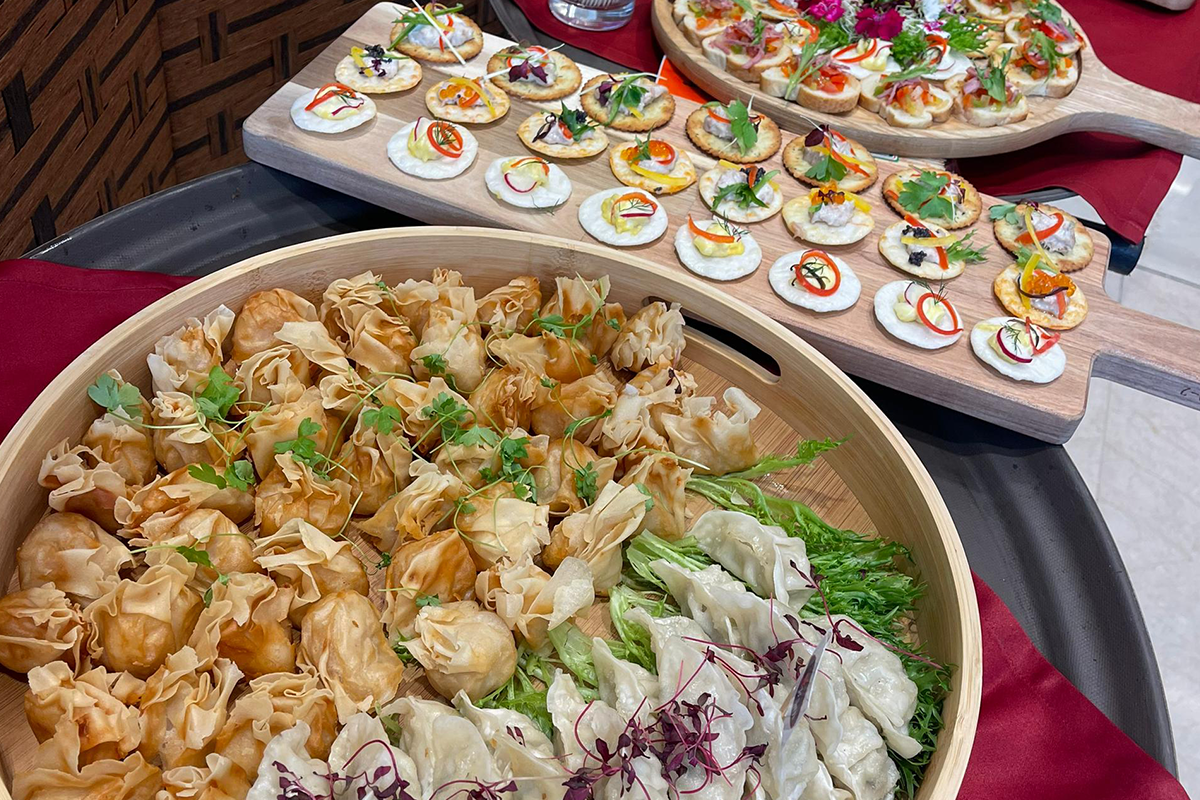 standing_cocktail_felda_dsaji